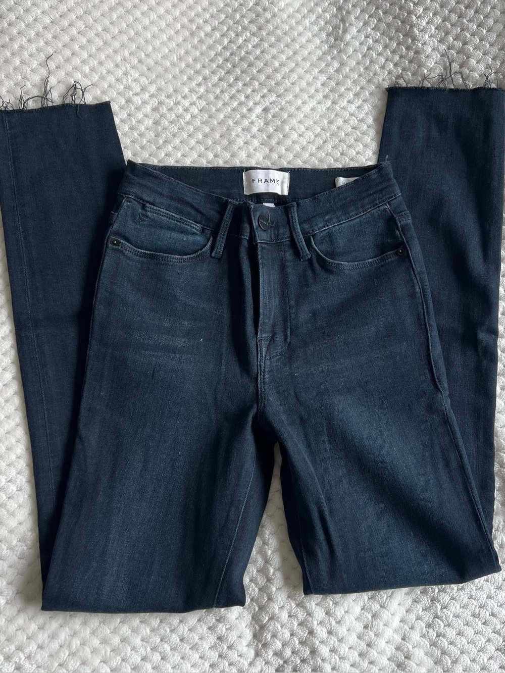 FRAME Le High Skinny